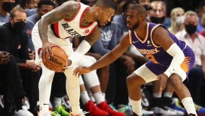 xingkong.com-保罗“读心术”惊呆队友，他知道利拉德何时会传球