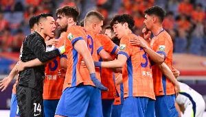 鲁媒：泰山临时教练团队核心角色是韩鹏，还有新外教加入